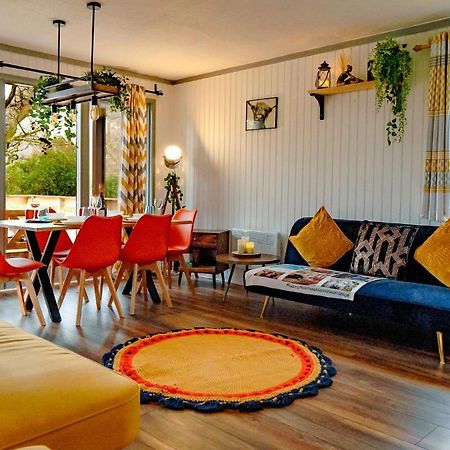 Villa Wooden Cosy Retreat Hunters Quay Dunoon Esterno foto