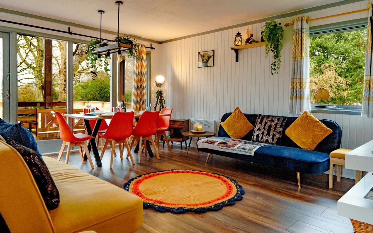 Villa Wooden Cosy Retreat Hunters Quay Dunoon Esterno foto